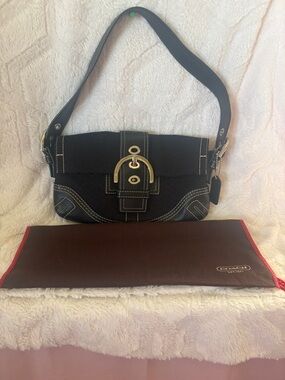 Coach Black Shoulder Bag with Gold Hardware and Contrast Stitching
